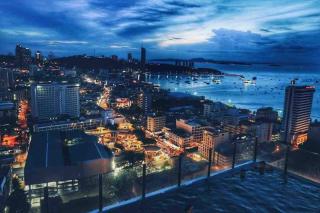 The Base - Spacious, 2 Bedroom, 2 bathroom, Penthouse Condo - Pattaya City Centre - 595 - Pattaya - 5