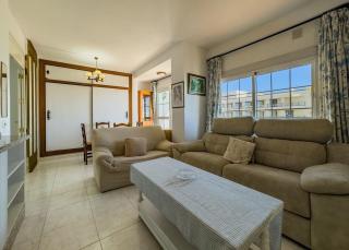 Mediterráneo 6 9 Charming Beachfront Studio with Stunning Sea Views - Marbella - 3