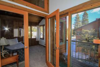 Mountainback 19 Loft Den - Mammoth Lakes - 3