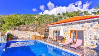 1 Bedroom Stone House with Private Secluded Pool and Jakuzzi - 5