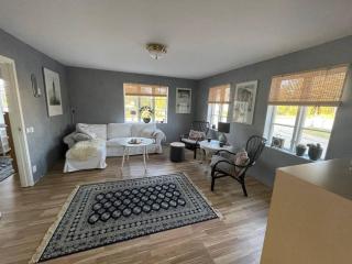Örnboet - Nyrenoverad, mysig och central lägenhet - Töreboda - 1