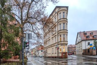 Jacuzzi z widokiem na miasto Flatiron by Rentoom - Toruń - 9