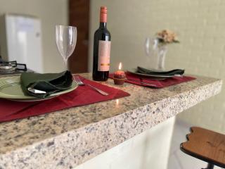 Flat com vista espetacular área central-cozinha completa-AR- 2 banheiros- casais - grupos ou familias ou empresas - 1