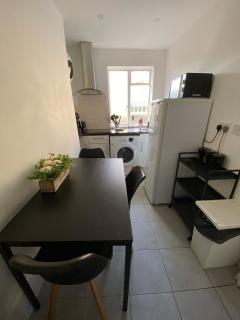 Spacious 2 Bed Flat on Iconic Old Compton Street Soho - Londra - 4