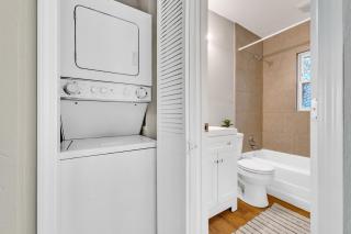 Unique 2BR Less than a mile from the Atlanta Zoo! - Atlanta - 7