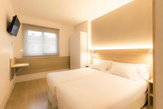 Hotel Burlada - Burlada - 7