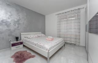 Stunning Home In Biograd Na Moru - Biograd na Moru - 5
