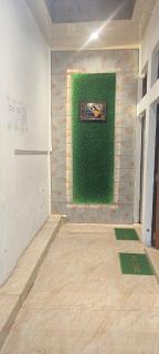 Shree Radhey Home Stay Mathura - Mathura - 3