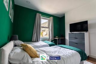 Four Bedrooms By Stay Snug Short Lets & Serviced Accommodation Preston With Wi-Fi, Free Parking & Great Location - Preston - 7