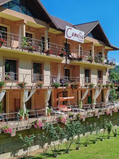Pension Camelia - Băile Herculane - 9