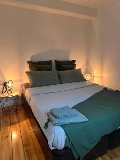 Chic Apartment-Rua Verde, Lisbon - 9