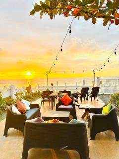 Villa Roco Private Beachfront Villa at Elyu - Bacnotan - 5