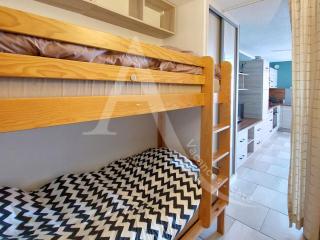 CAP CORNICHE piscine, studio cabine 4 personnes clim, wifi et parking - Sète - 6