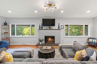 Simply Shores by AvantStay Private Beach Dock Lake Overlook - Long Pond - 6