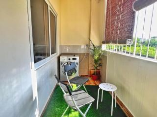 Serene 3BHK Upscale Apt in CityCenter by SeraiStays - Hyderabad - 2