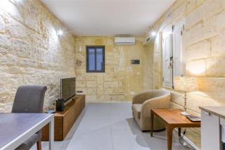 Cosy 1 Bedroom Apartment in the Heart of Valletta - 2