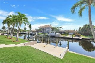 Oceanfront Retreat in Fort Myers - 3 Bedrooms, Private Pool - Fort Myers - 6