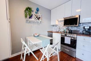 Wellington Manor 234 - 6