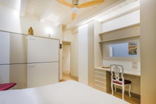 Cello Suite - Verona - 1