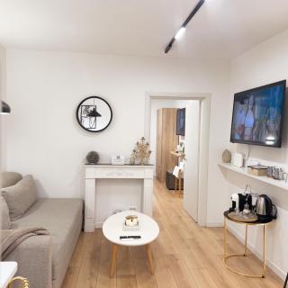 Bllok Scandi Apartments 2 Self -check-in - Tirana - 3