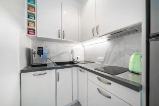 Prestige Cannes Alexandre III Terrace 2bdr by B'Your Home - Cannes - 3