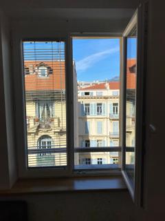 Stylish Apartment on Place Massena - Steps from Beach - Nizza - 4