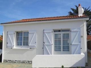 Villa de plain pied à 300m de la plage, terrain clos, garage, 2 chambres, tout confort. - FR-1-324-552 - Saint Gilles Croix de vie - 9
