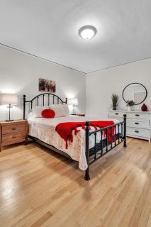 The Exquisite Villa by Granger Gardens - Ann Arbor - 6