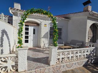 Holiday apartments - Torrevieja - 0