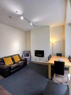 Northside Apartments - Belfast - 6