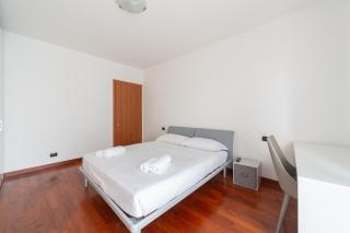 Three-room apartment sleeps 6 - Park view - Cesano Boscone - 4
