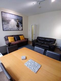 Northside Apartments - Belfast - 9