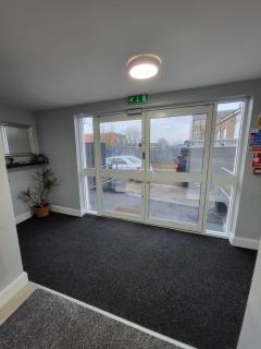 Prime Retreats - Flynn House - Birmingham - 9