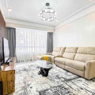 Stylish Furnished 2-Bedroom in Prime Kilimani - Nairobi - 0