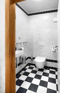 Authentic Apartment hotel - 4
