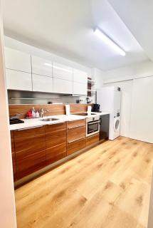 4 mins walk Thalwil Station, Free Parking, Historical - Thalwil - 7