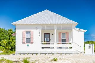 Casa Playa de Denver + Pool Club at Mahogany Bay - 5