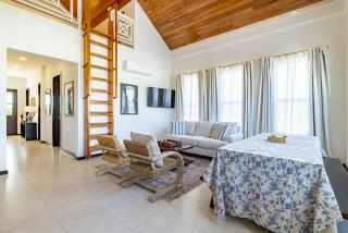 Casa Playa de Denver + Pool Club at Mahogany Bay - 2