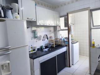 Apto 2 quartos em frente à praça nova do Imbui Excelente localização - 3