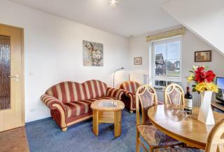 Haus Ostseeglück - Ferienwohnung Morgensonne mit Gemeinschaftssauna - Loddin - 7