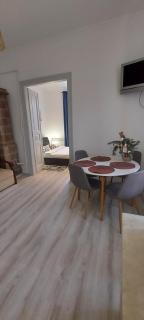 White rooms on City center - 2