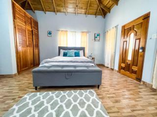 Sham Suite - 3