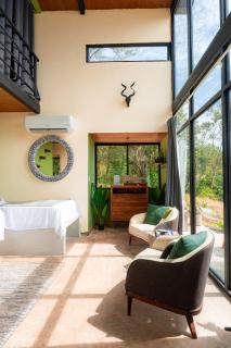 Charming Tiny House with Jacuzzi & Fire Pit - - 4