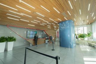 2B 2B Beachfront Pool Gym and Restaurant - 7