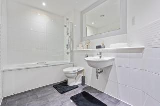 Chic Birmingham Apartment with 2 Bedrooms - Birmingham - 2