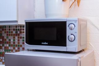 Serene City Stay Trendy Cozy Makati Condo Fun Swim Gym Netflix 4047 - 8