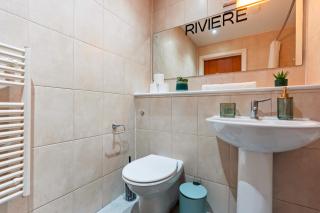 1 Bed Apartment Sleeps 5 - Balcony - WiFi & Tv - 3