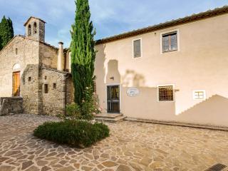 Apartment Antico Borgo San Lorenzo-Alloro by Interhome - 1
