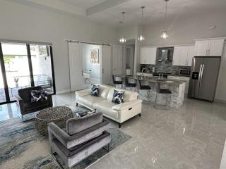Beauty with heated pool and spa, Villa Coral Pearl - 5