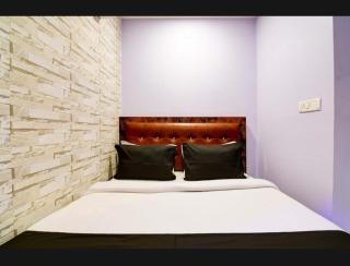 Hotel Srideep by Stayseasy near ruby - Calcuta - 0